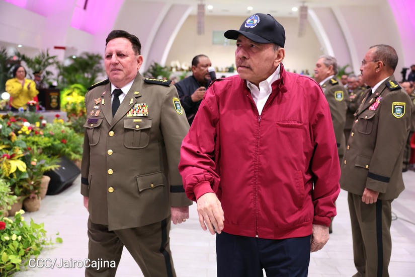 Acto-de-ascenso-militar-13