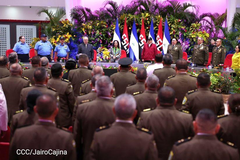 Acto-de-ascenso-militar-27