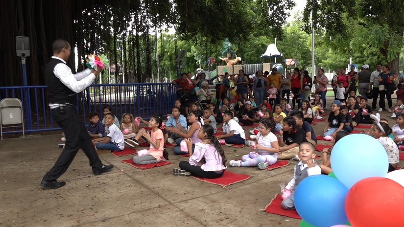 Clip--33-mov-10_17_06_00-Imagen-fija001