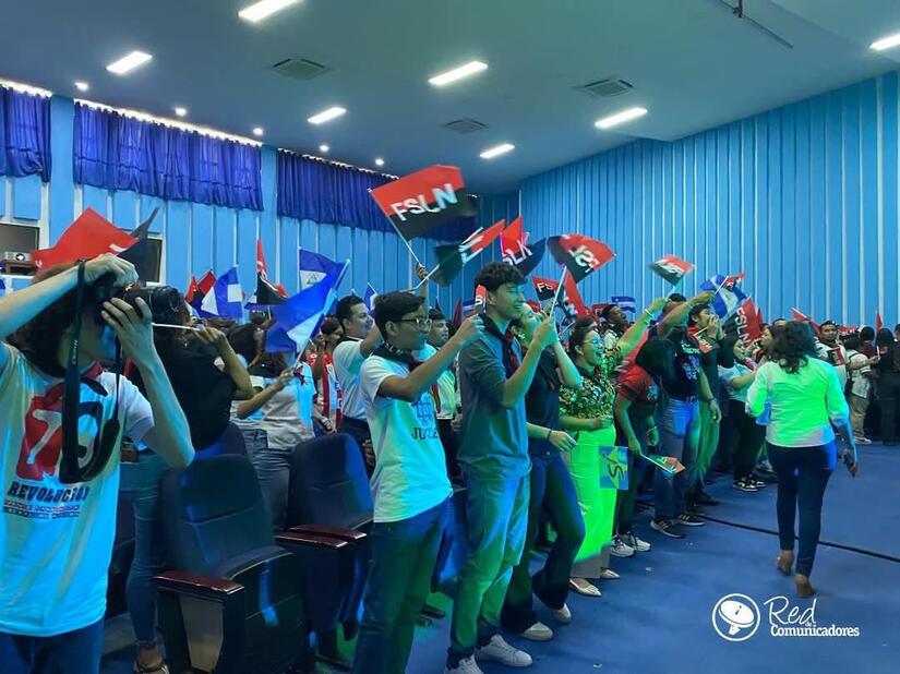 JUVENTUD-SANDINISTA--(8)