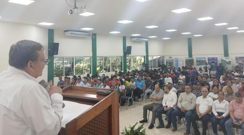 Universidad-Antonio-de-Valdivieso--(4)