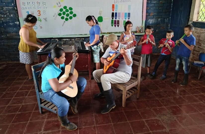 Escuelas-de-Arte-en-el-Campo-19