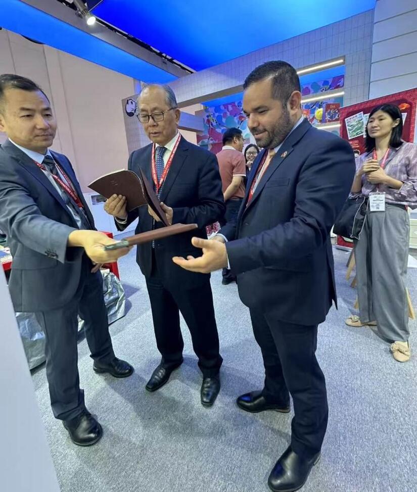 Embajada-de-Nicaragua-en-China-3