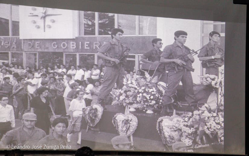 Documental-Carlos-21