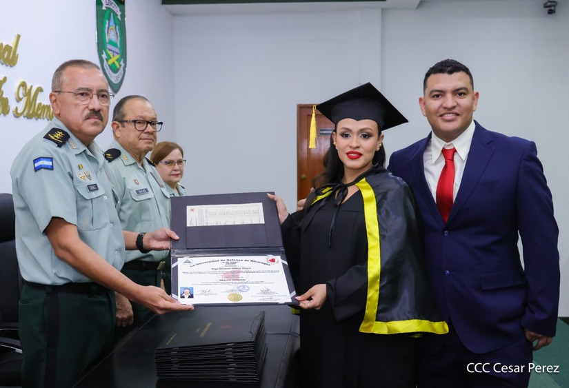 GRADUACION24