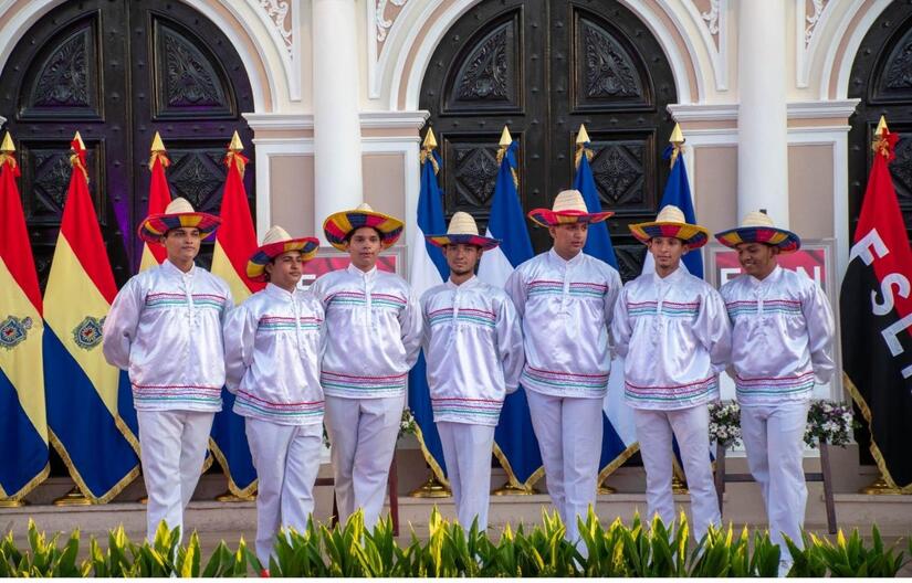 ARTE-Y-CULTURA-EN-LAS-UNIVERSIDADES-8