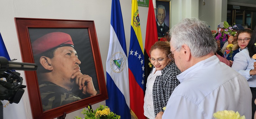 Asamblea-Nacional-rinde-homenaje-al-comandante-Hugo-Chavez-1