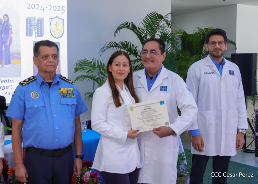 Graduacion-Medicos-Policia-Nacional-16