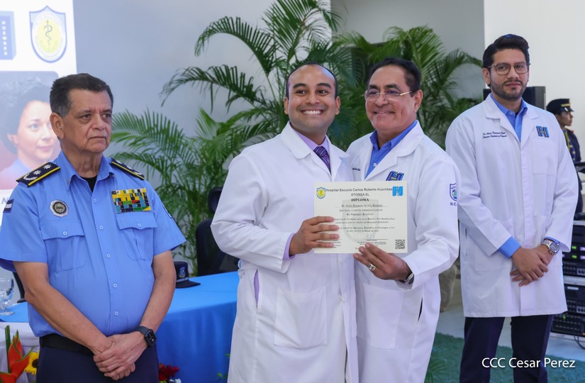 Graduacion-Medicos-Policia-Nacional-25