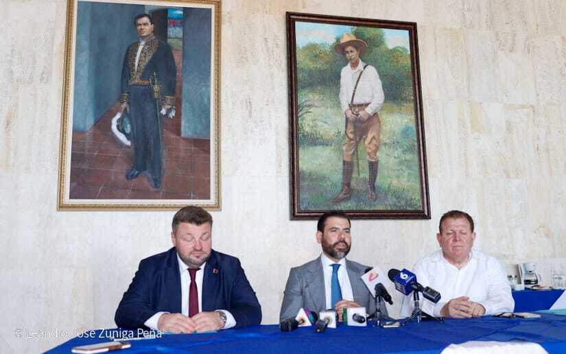 Visita-del-Embajador-de-Bielorrusia-al-TNRD-15