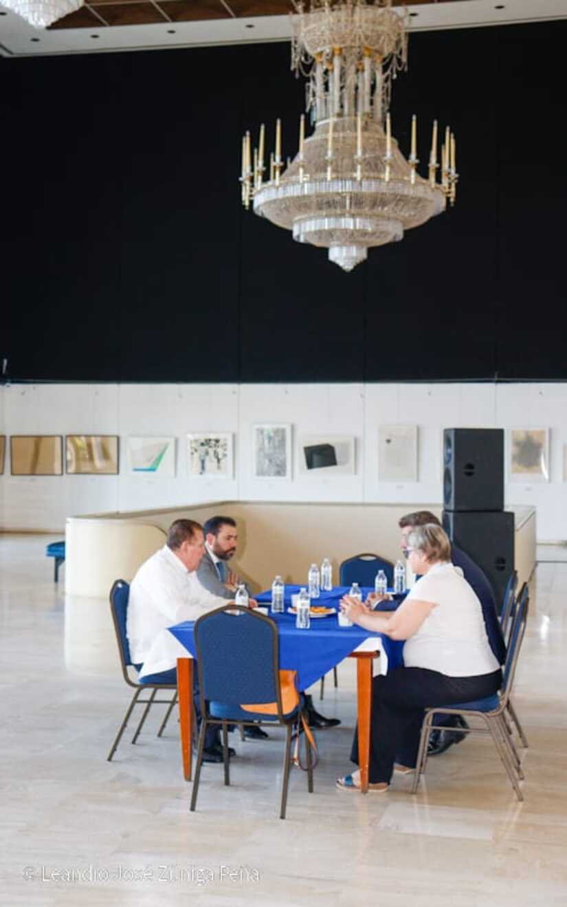 Visita-del-Embajador-de-Bielorrusia-al-TNRD-26