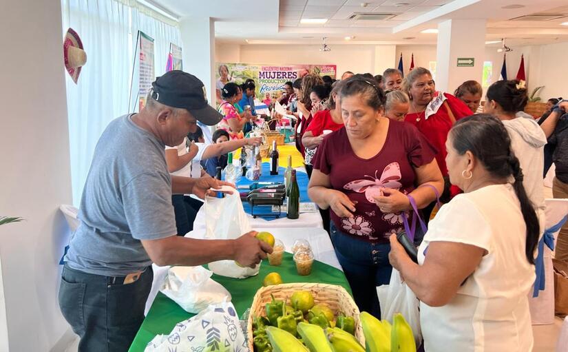 INTA-en-Encuentro-con-Mujeres-Productoras-8
