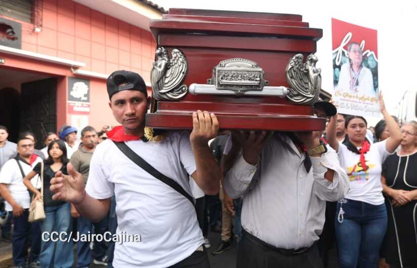 Companera-Gladys-Baez-12