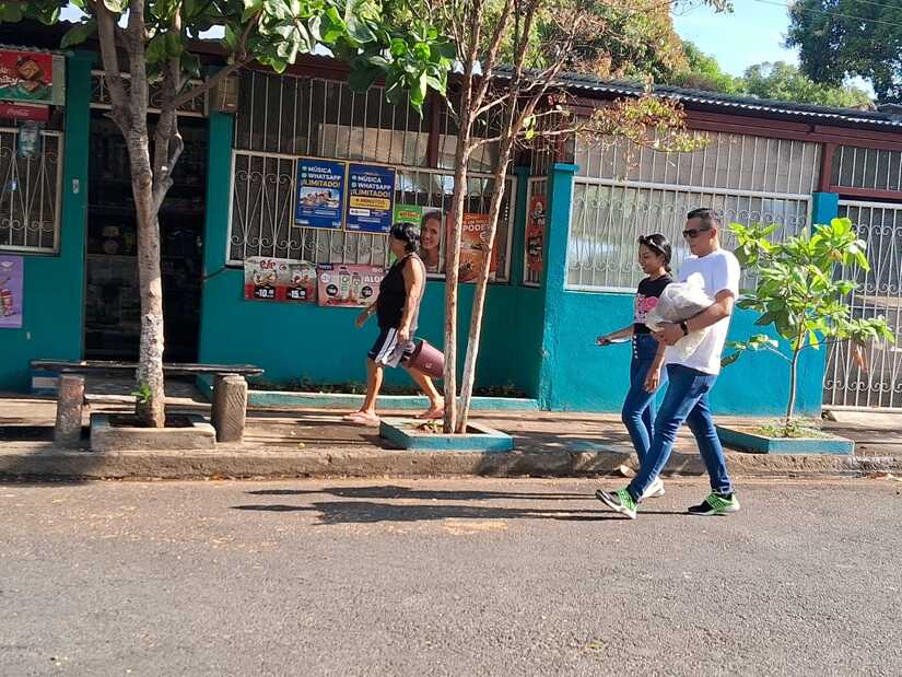 Entrega-de-Paquetes-Alimenticios-3