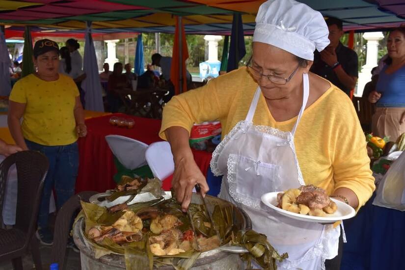 Festival-del-Baho-y-del-Fresco-de-Cacao-12