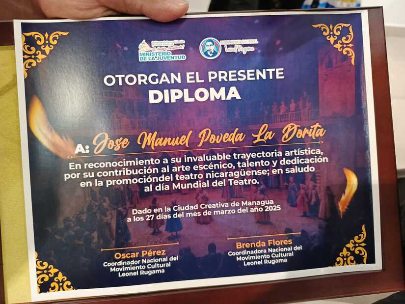 Reconocimiento-a-teatristas--(9)