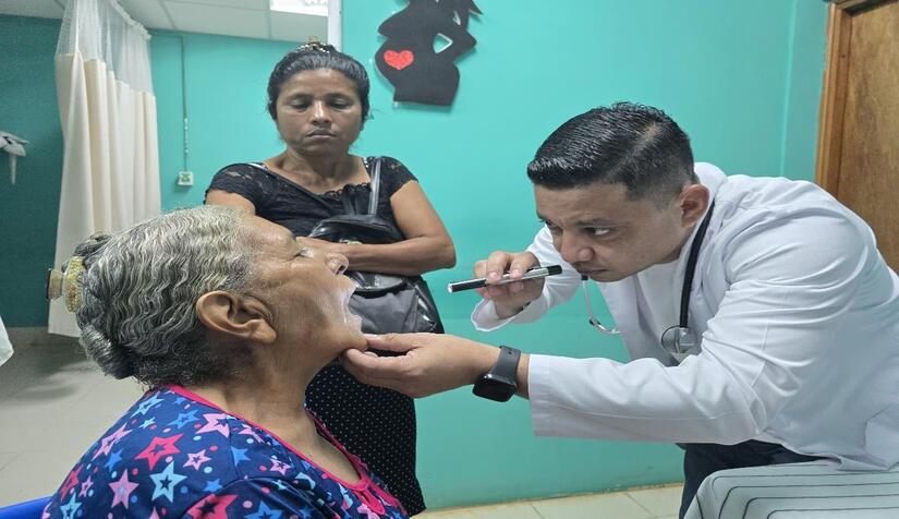 Mega-Feria-de-Salud--(7)