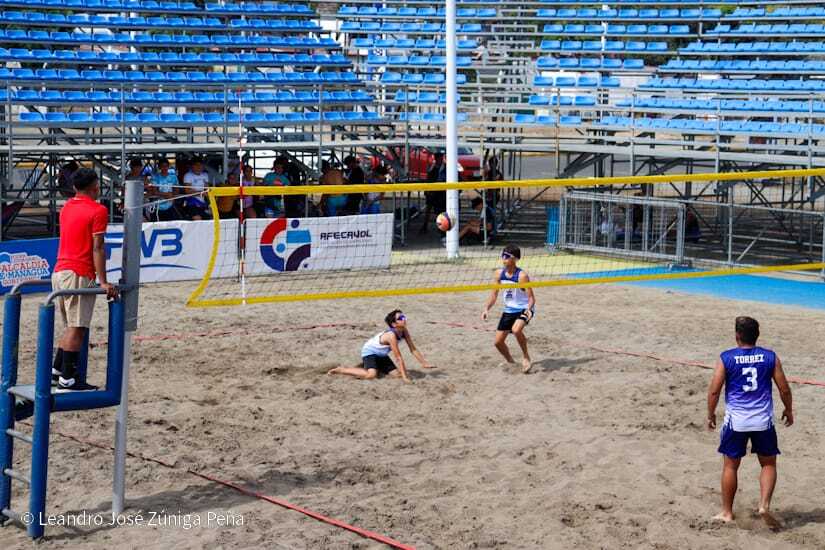 VOLEIBOL-PLAYA--(36)