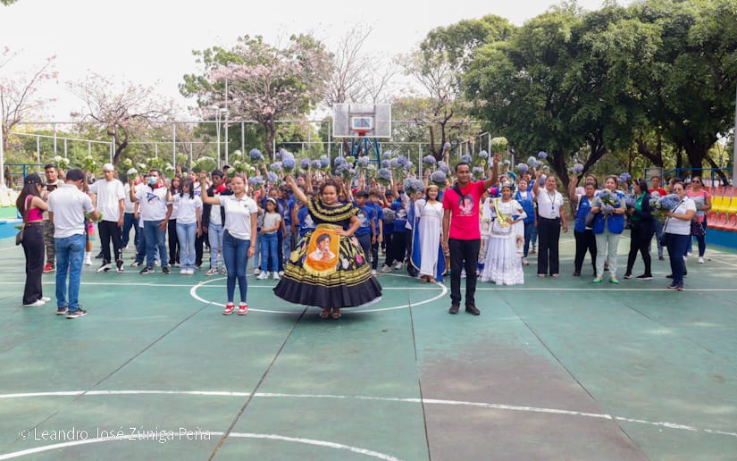 Luis-Alfonso-Velasquez-Flores-27