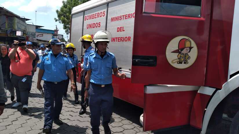 BOMBEROS9