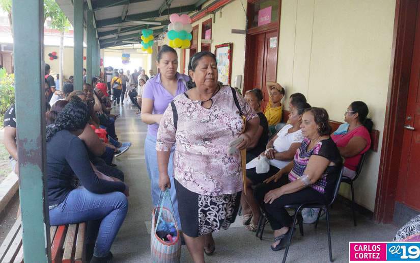 Mega-Feria-de-Salud-en-Granada-16