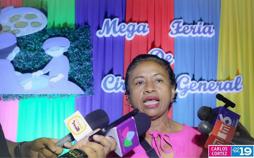 Mega-Feria-de-Salud-en-Granada-19