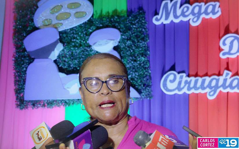 Mega-Feria-de-Salud-en-Granada-20