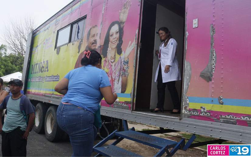 Mega-Feria-de-Salud-en-Granada-24