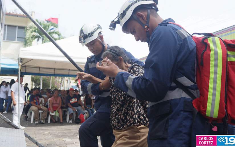 Mega-Feria-de-Salud-en-Granada-29
