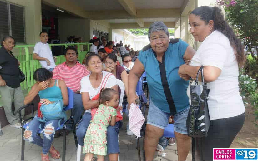 Mega-Feria-de-Salud-en-Granada-33