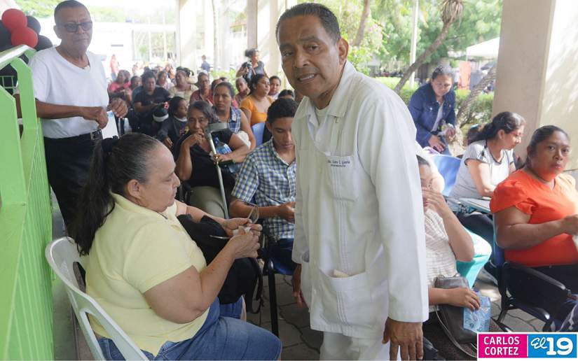 Mega-Feria-de-Salud-en-Granada-34
