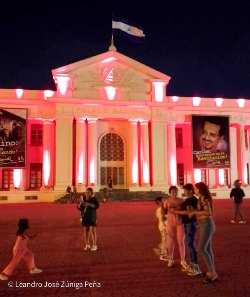 PLAZA-DE-LA-REVOLUCION--(1)