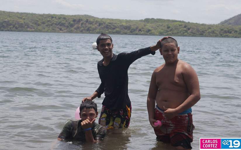 Laguna-de-Xiloa--(2)