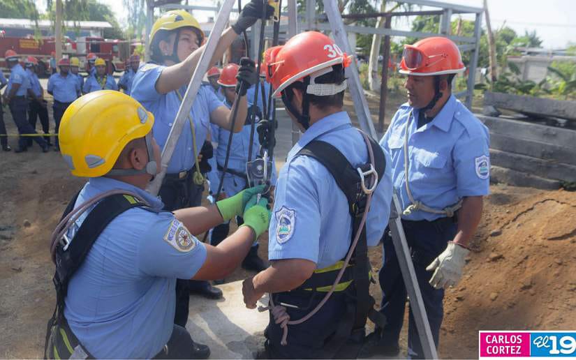Bomberos-Unidos-de-Nicaragua-13