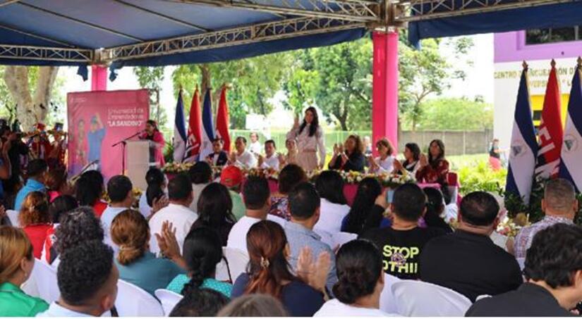 Universidad-La-Sandino-1