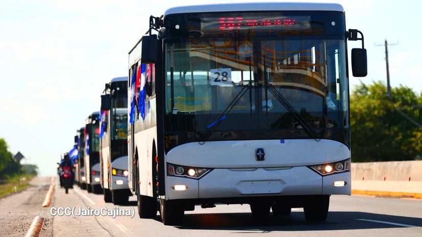 Autobuses-Yutong-14