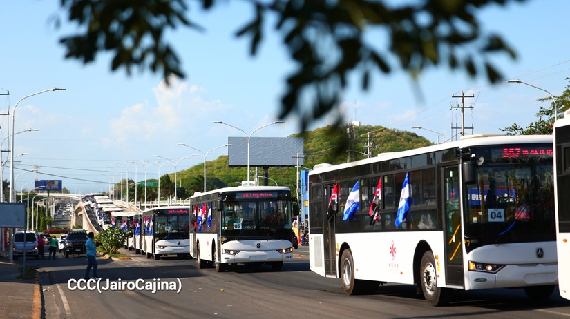 Autobuses-Yutong-2