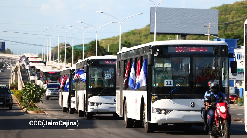 Autobuses-Yutong-26