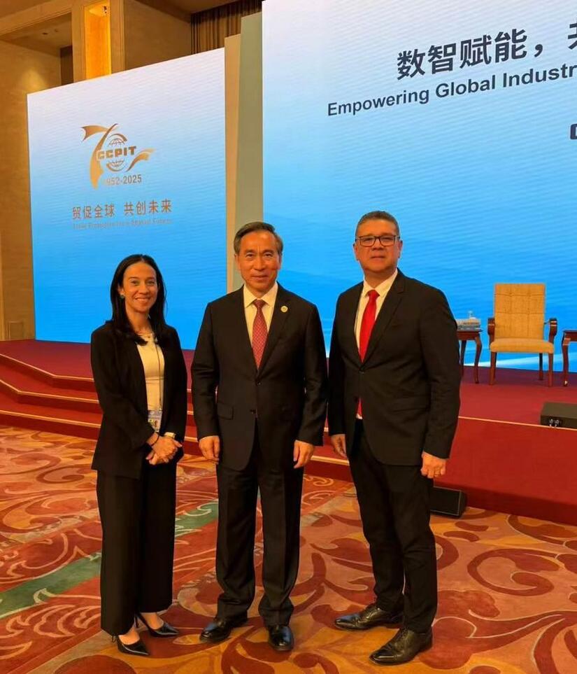 Delegacion-de-Nicaragua-en-China-2