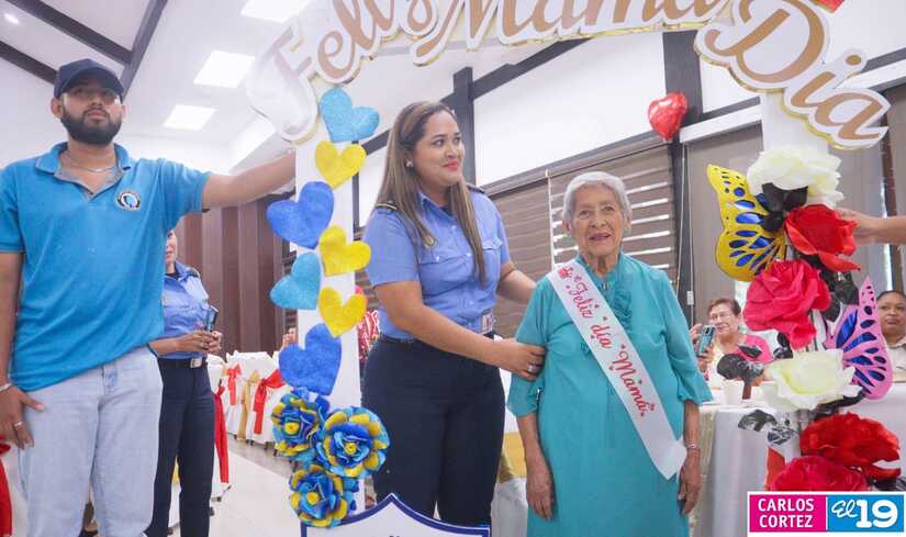 Madres-de-Policias-Caidos-10