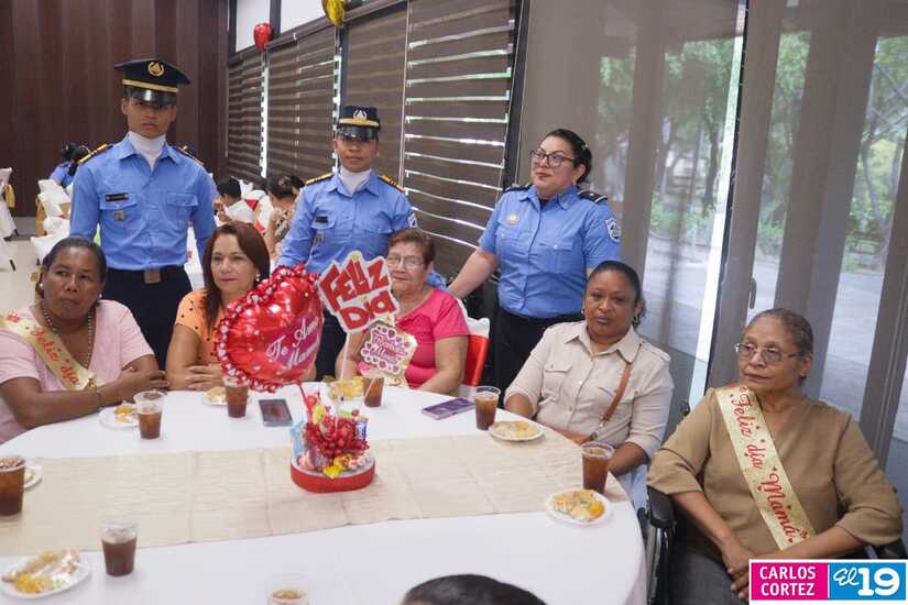 Madres-de-Policias-Caidos-6