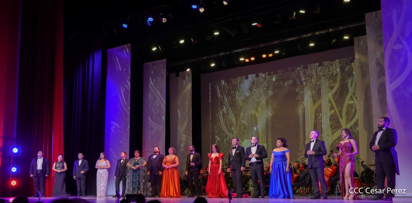 GALA-ARTISTICA-TNRD--(9)