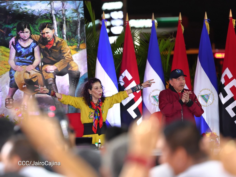 Entrega-de-autobuses-chinos-22