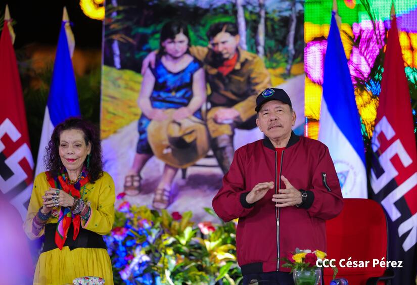 Entrega-de-autobuses-chinos-40