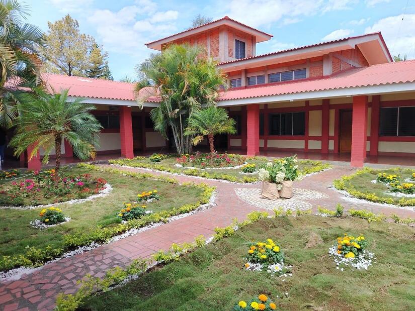 Centro-Universitario-Agropecuario-y-de-Agroexportacion--Heroes-de-Chinandega--12