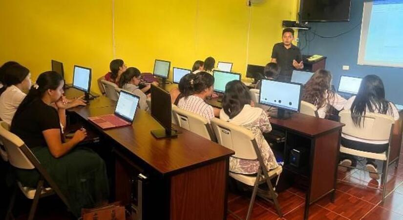 Escuelas-Municipales-de-Oficio-7