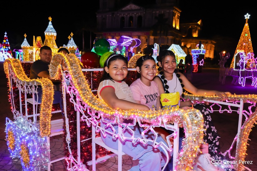 Adornos-Navidad-Managua--(49)