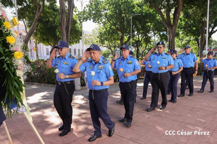 Comandante-Carlos--(4)