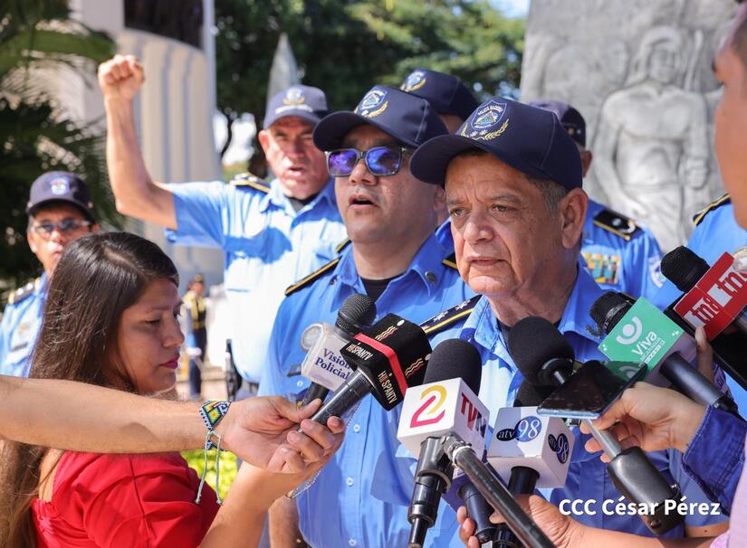 Comandante-Carlos--(9)