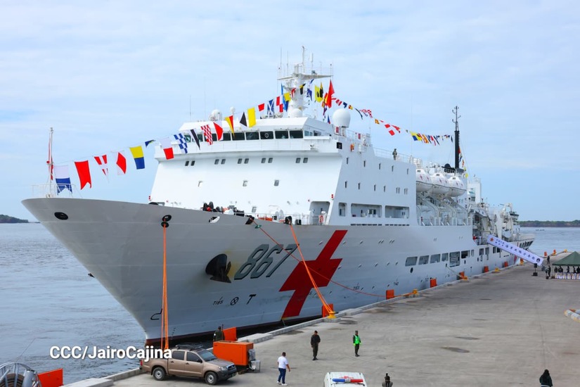 Buque-Hospital-Arca-de-la-Ruta-de-la-Seda-1